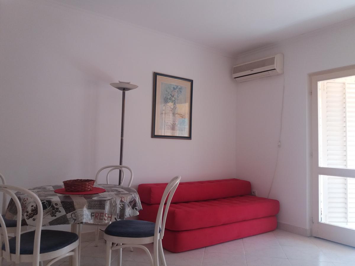 One Bedroom Apartment 500M From The Beach Budva Bagian luar foto