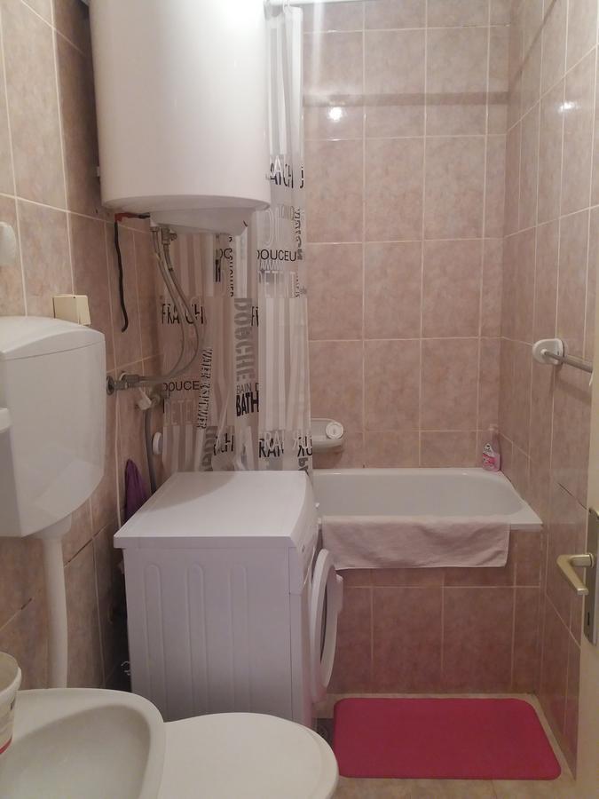 One Bedroom Apartment 500M From The Beach Budva Bagian luar foto